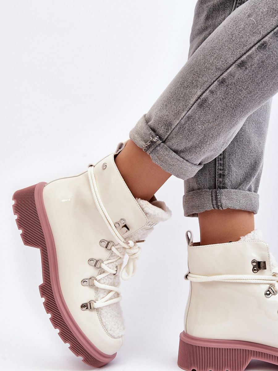 Pohorky  model 190717 Step in style 