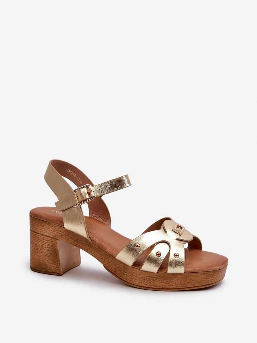 Sandály na podpatku  model 196334 Step in style 