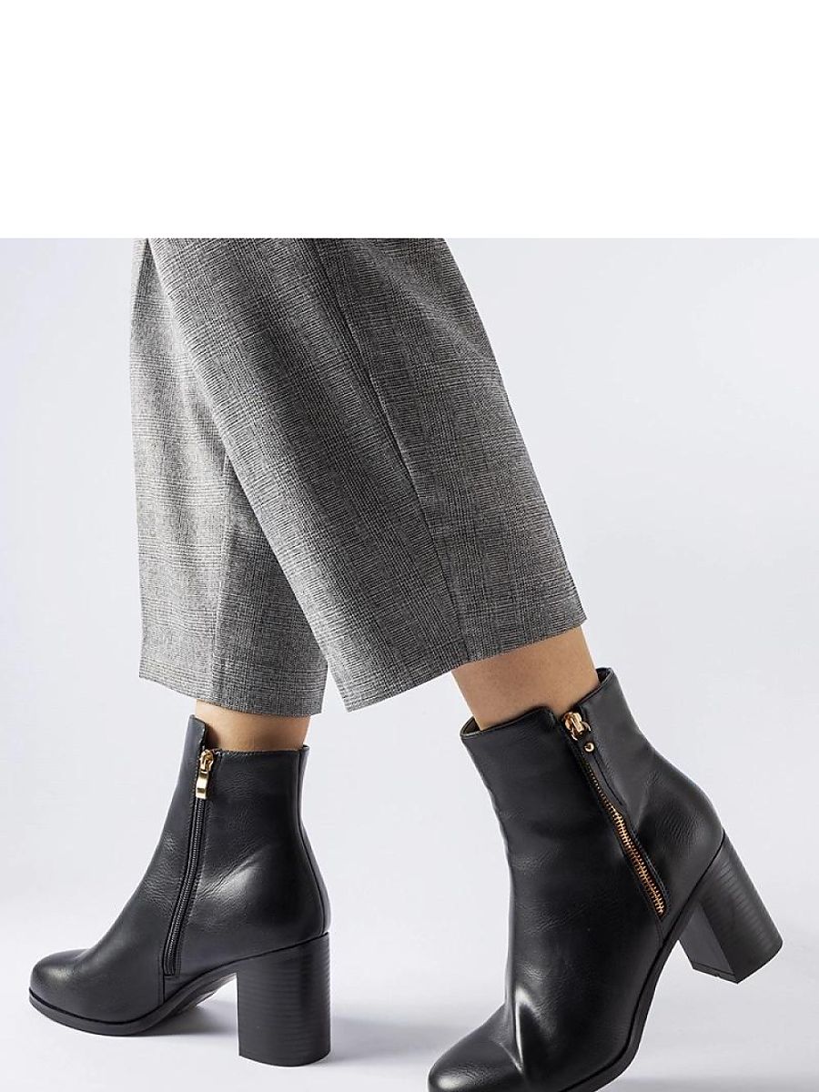 Boty na podpatku  model 205097 Solea 