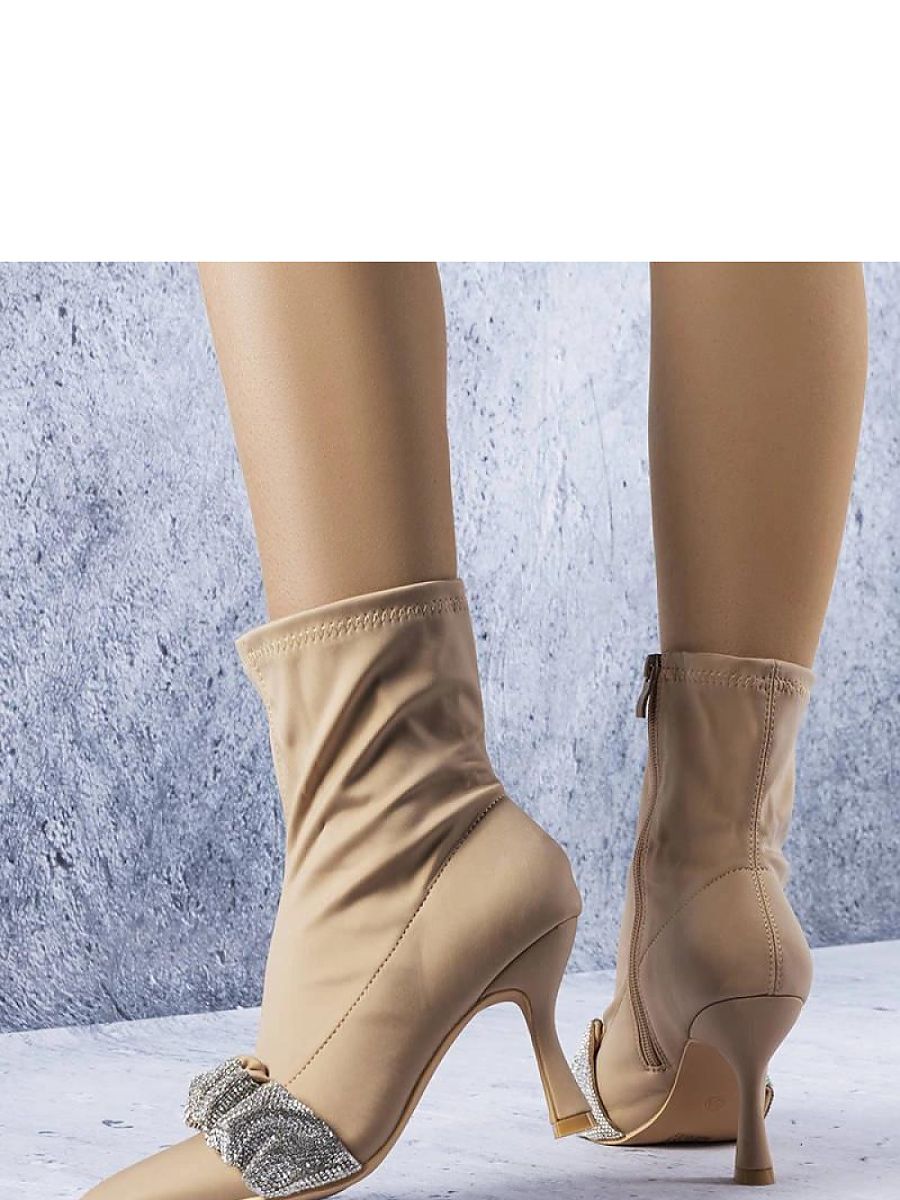 Boty na podpatku  model 205130 Solea 