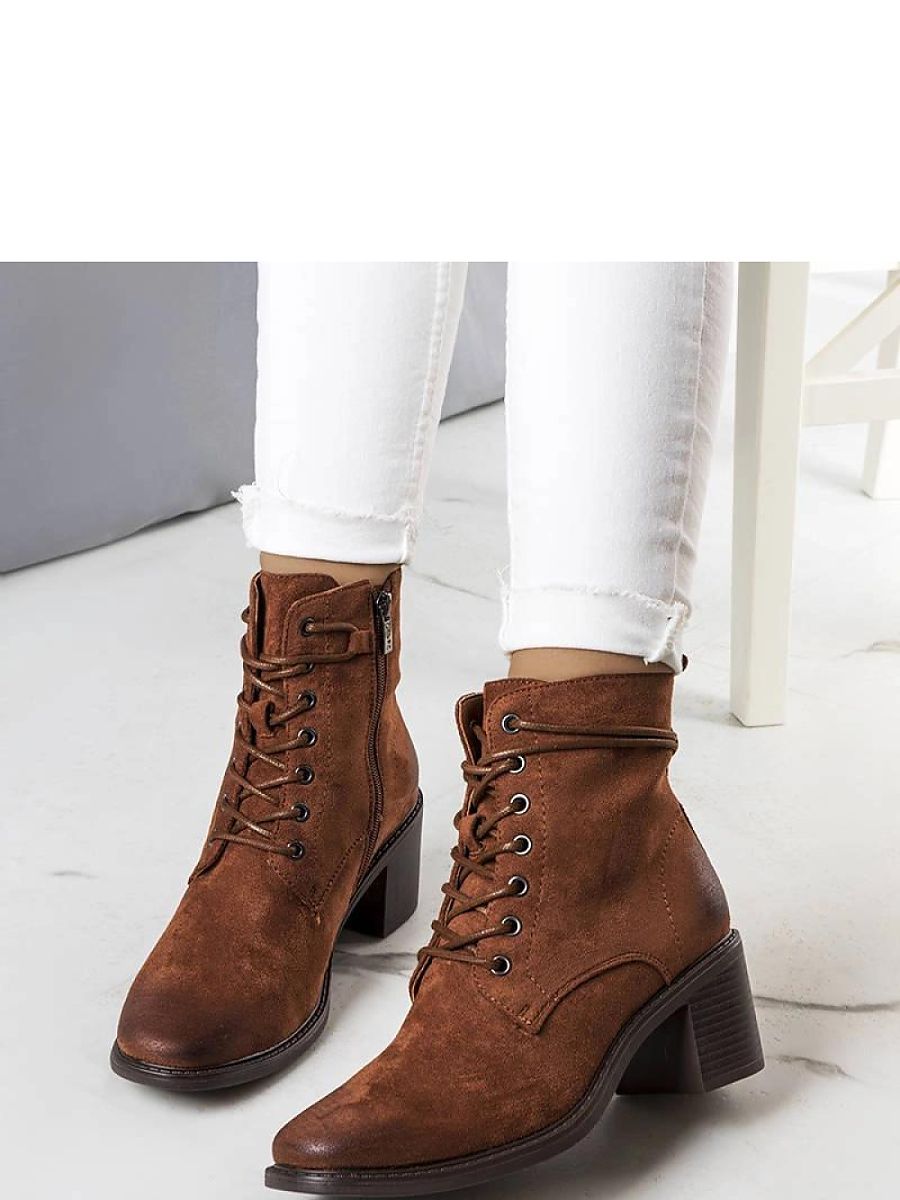 Boty na podpatku  model 205139 Solea 