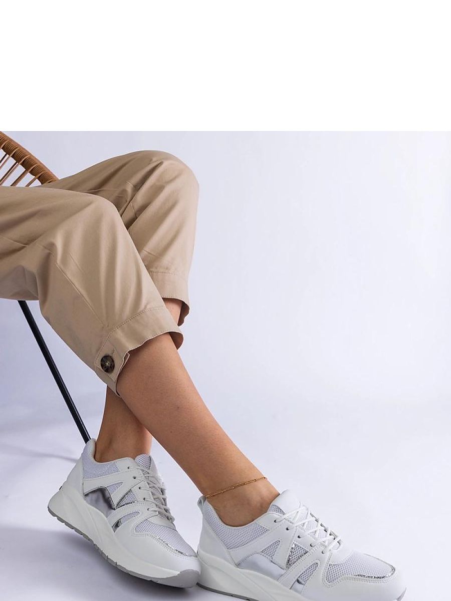 Sneakers model 207121 Solea 