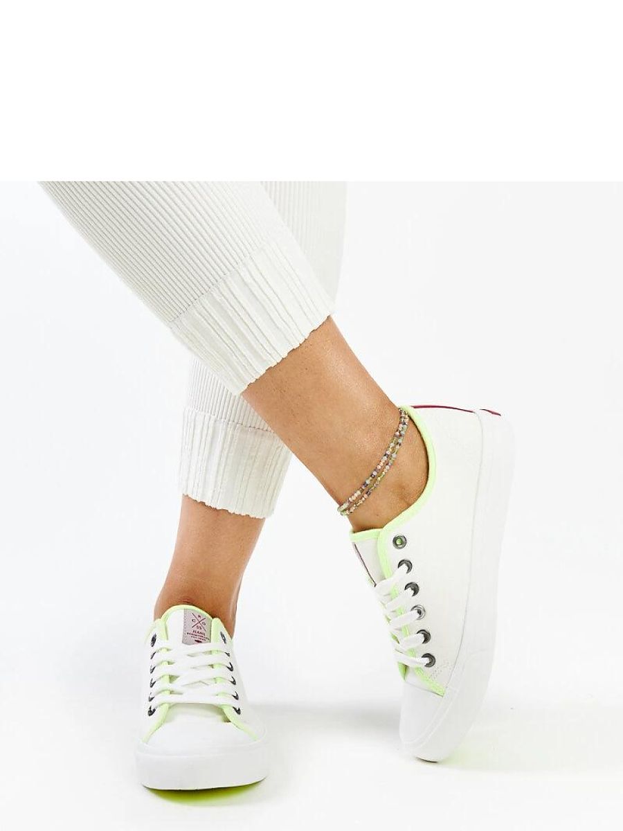 Sneakers model 207350 Solea 