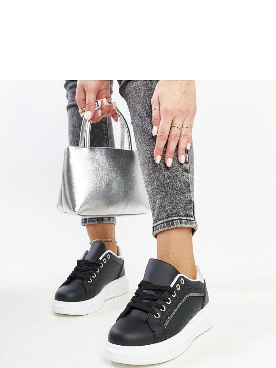Sneakers model 207400 Solea 