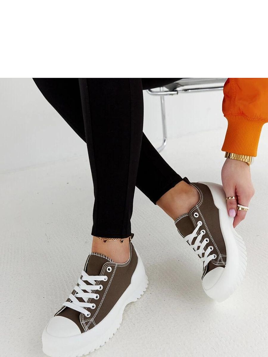Sneakers model 207546 Solea 