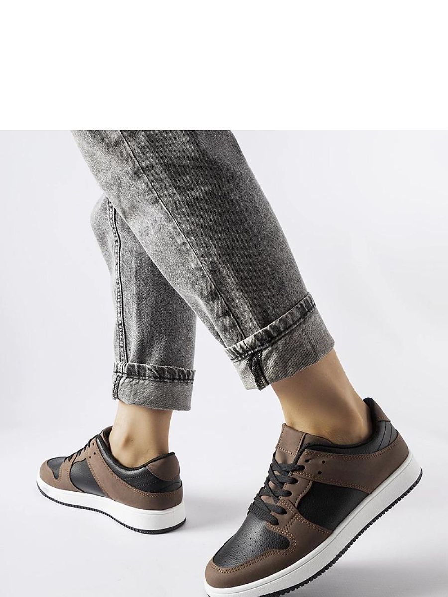Sneakers model 207707 Solea 