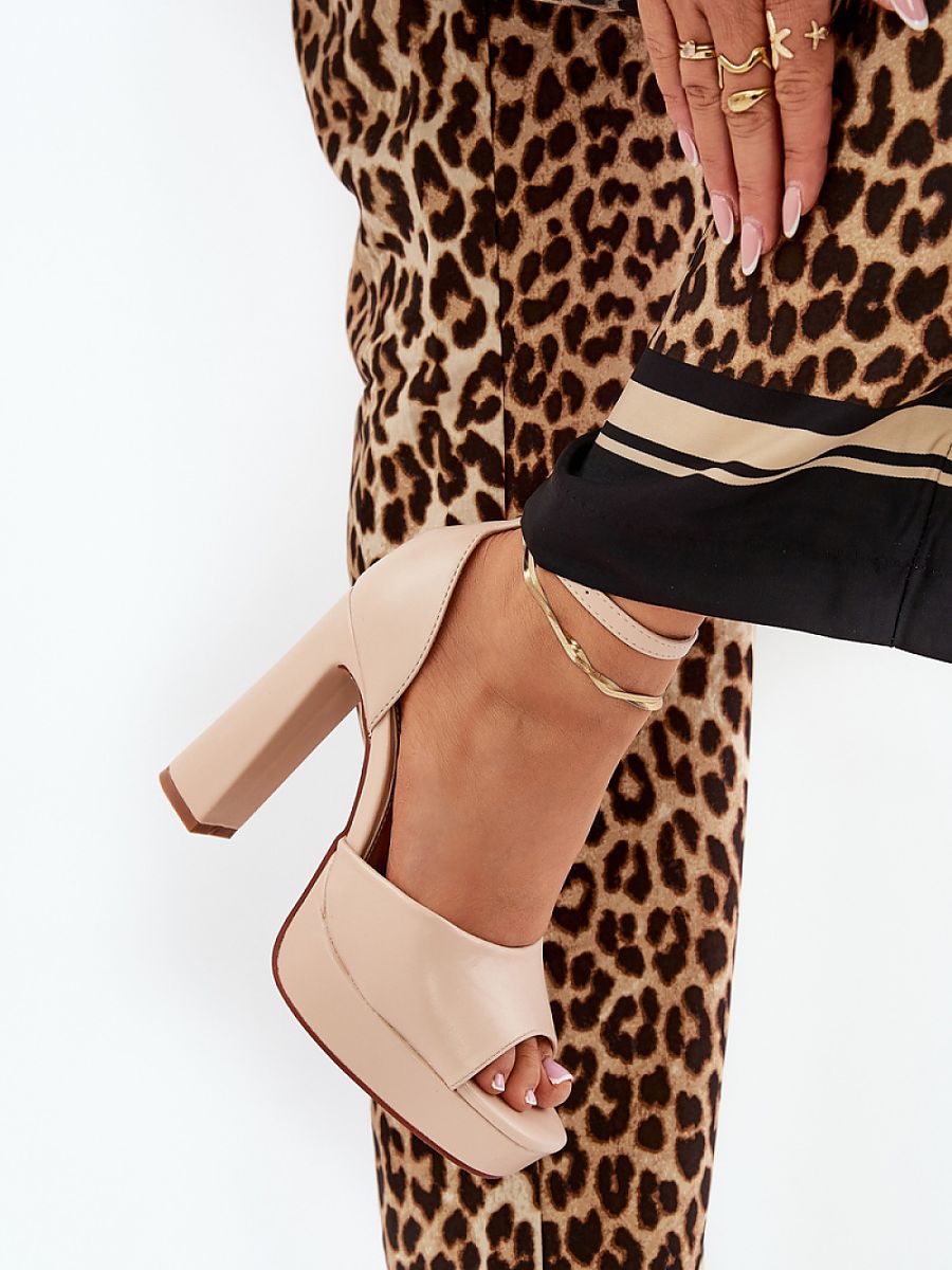Sandály na podpatku  model 209909 Step in style 