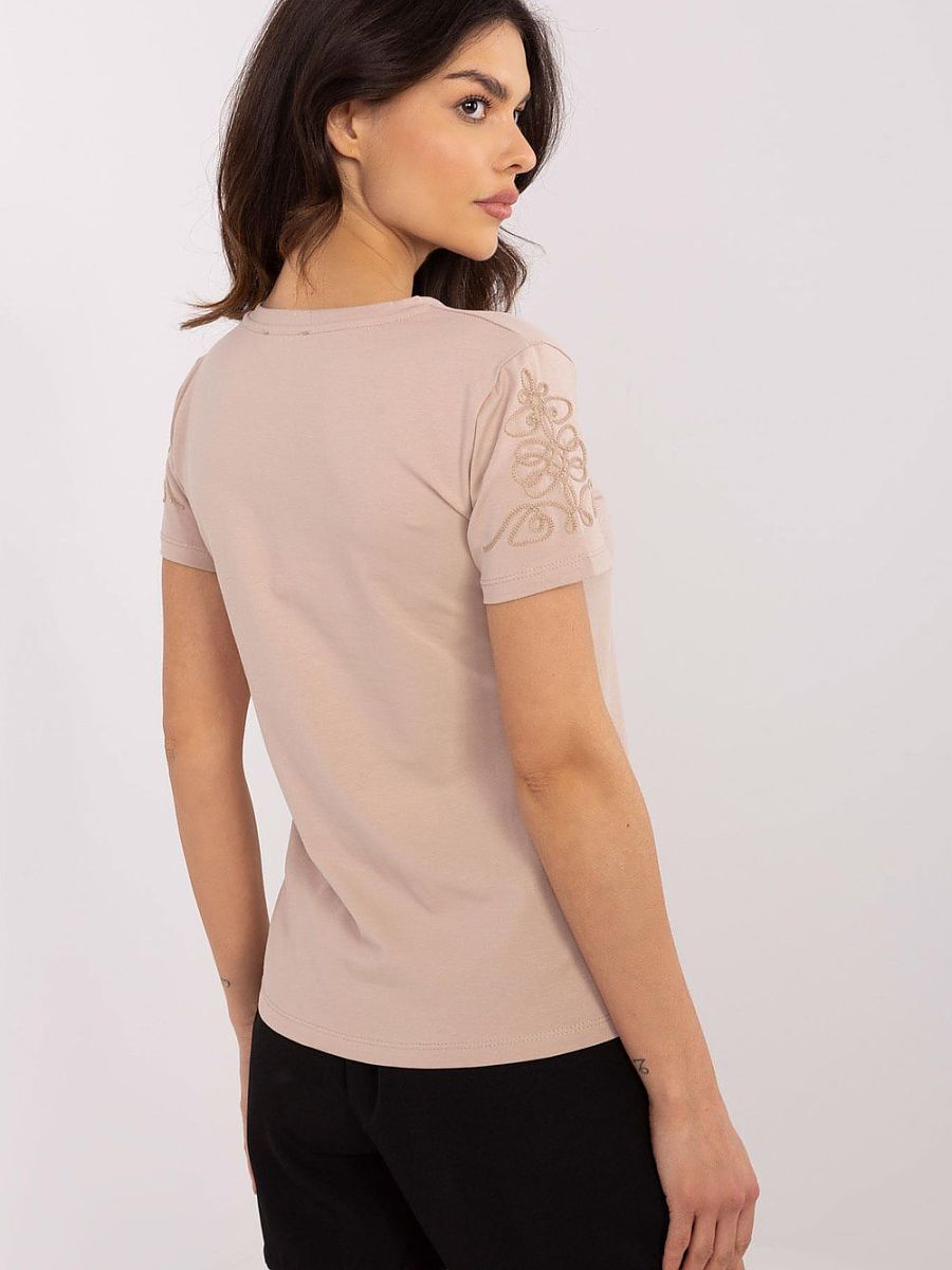 T-shirt model 210659 Relevance 