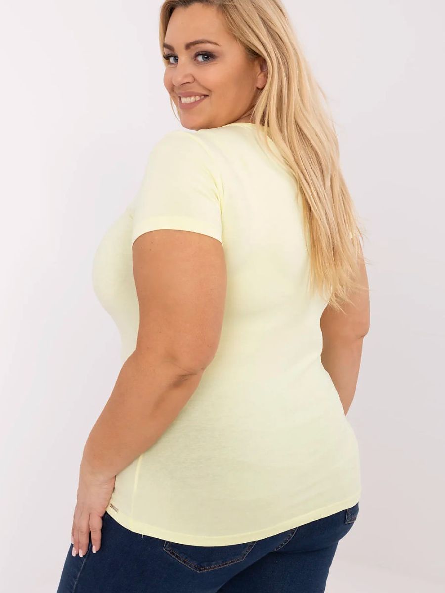 T-shirt plus size model 211766 Relevance 