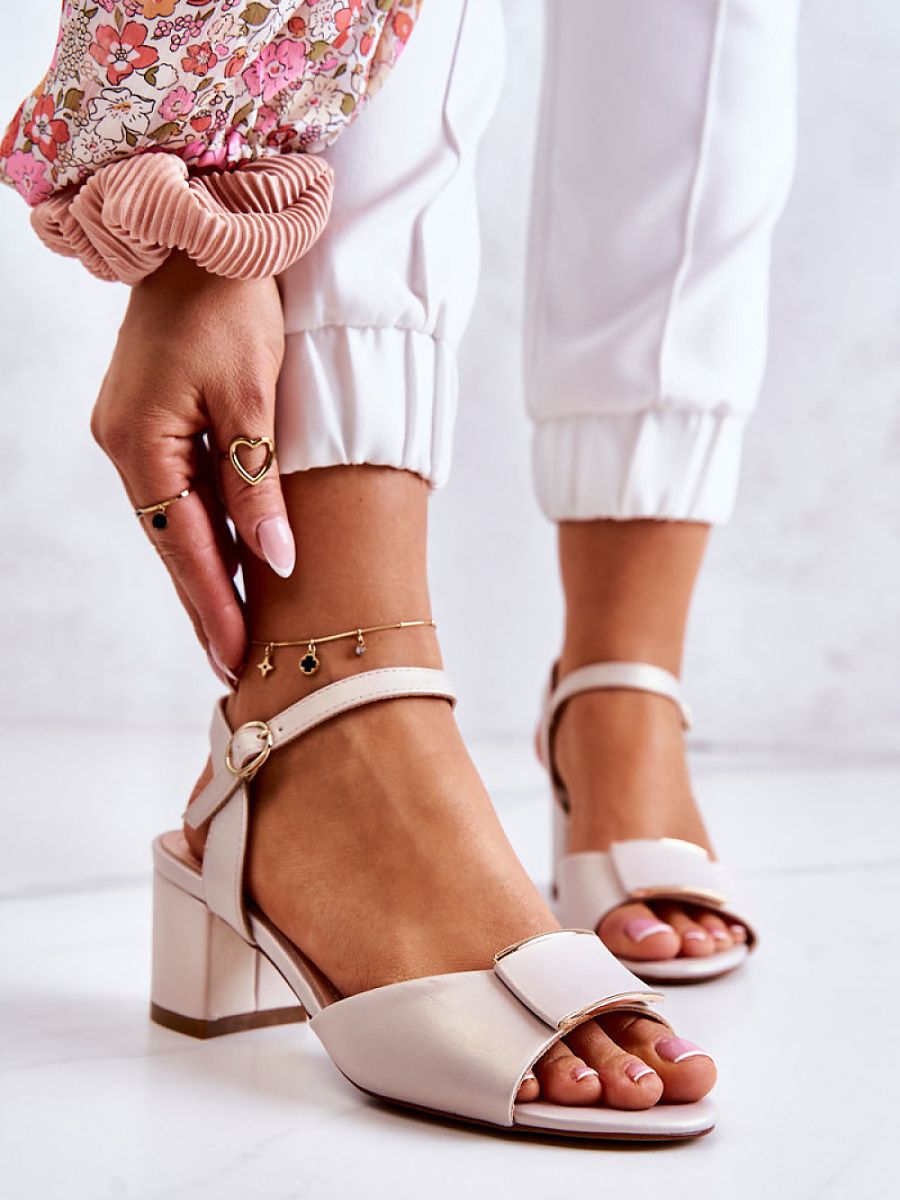 Sandály na podpatku  model 212717 Step in style 
