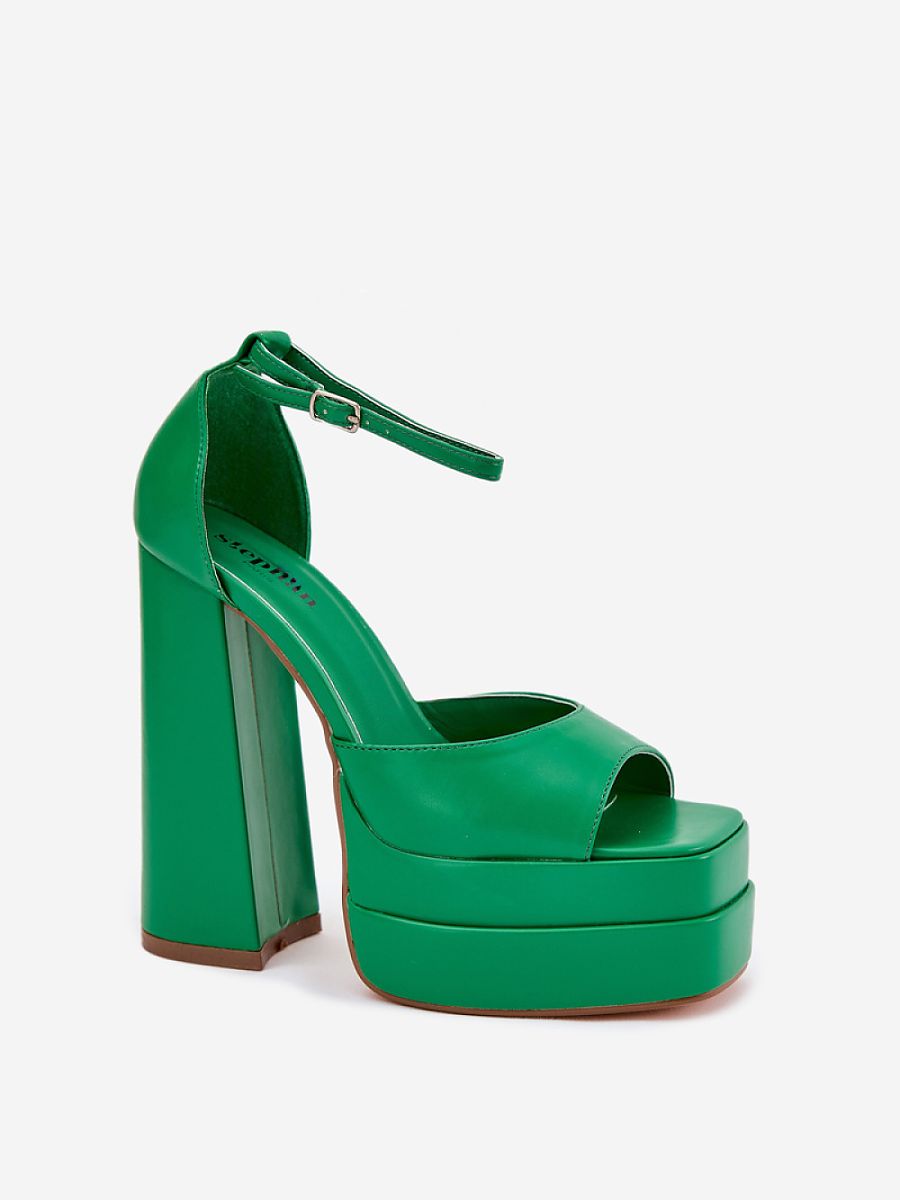 Sandály na podpatku  model 213911 Step in style 