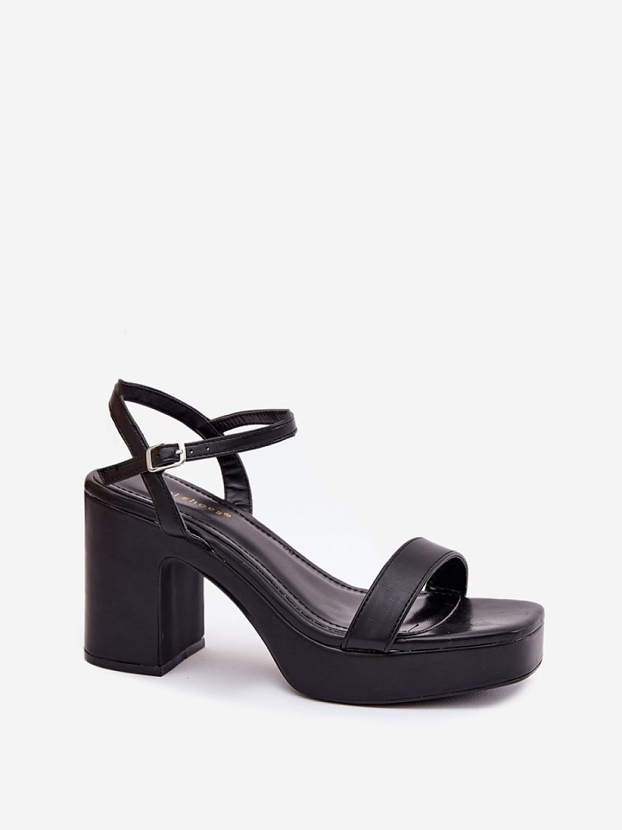Sandály na podpatku  model 214093 Step in style 