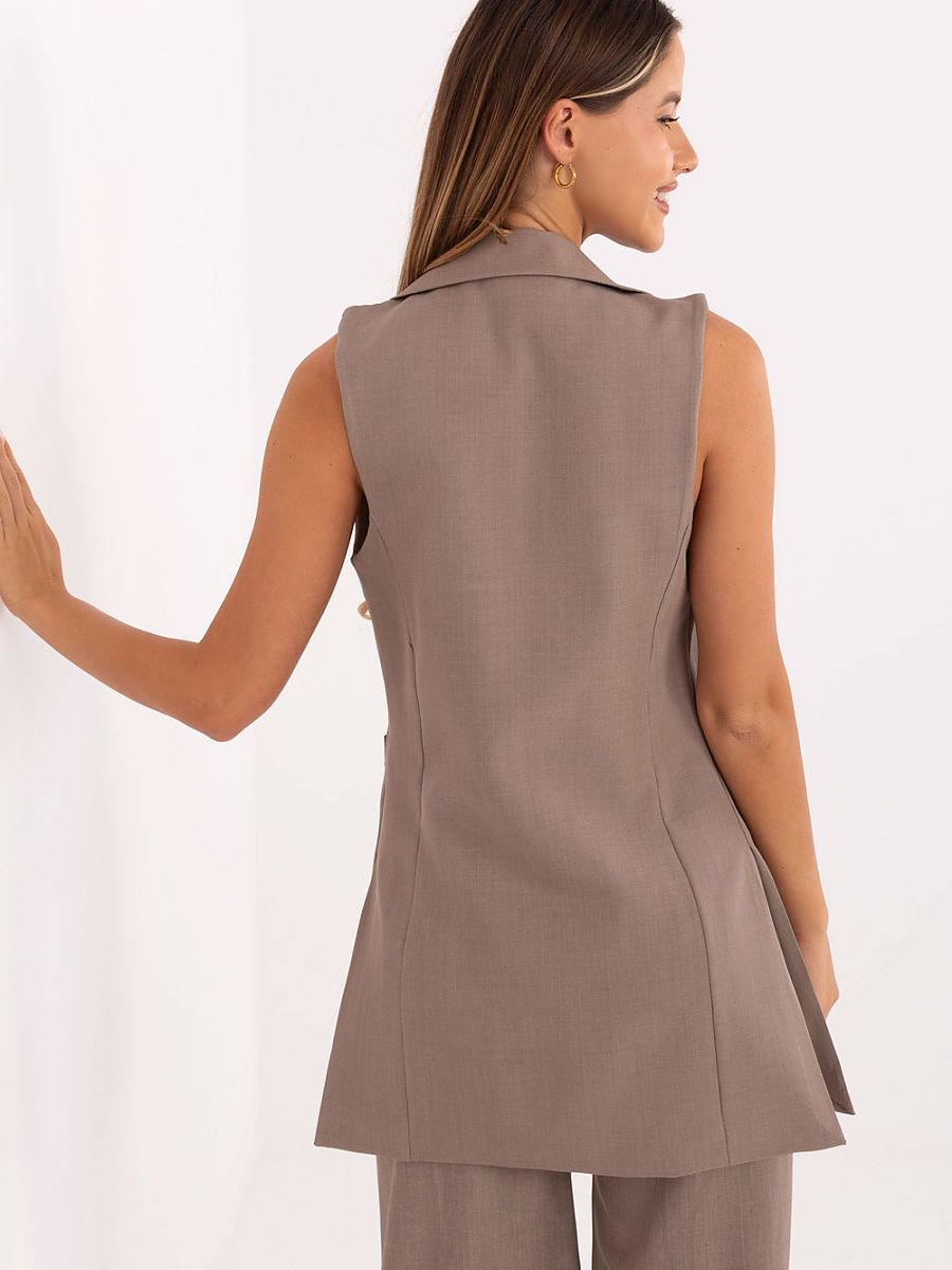 Vesta  model 217230 Rue Paris 