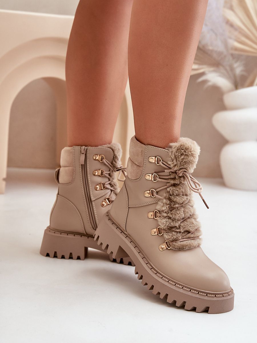 Pohorky  model 218520 Step in style 