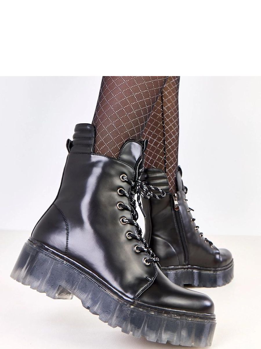 Šněrovací vyšší model 219411 Solea 