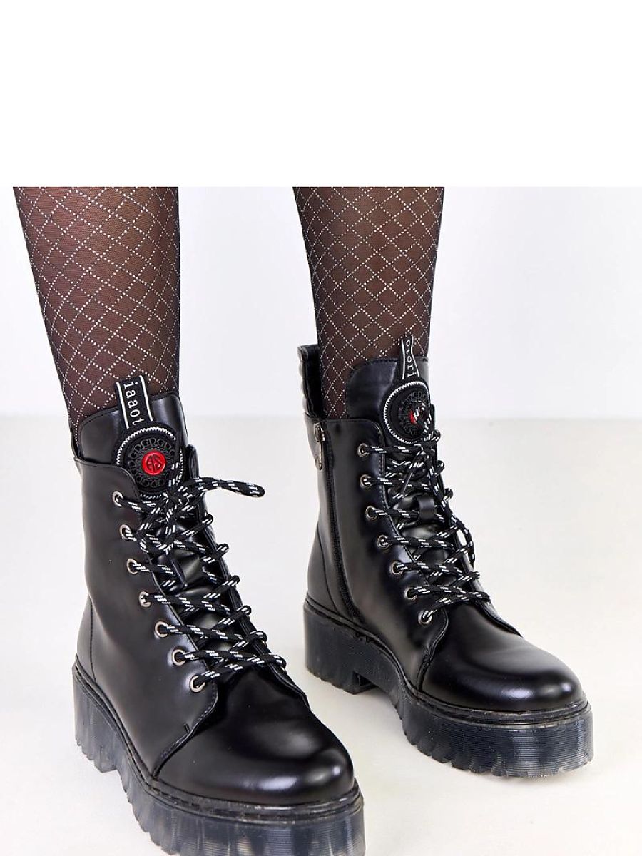 Šněrovací vyšší model 219411 Solea 