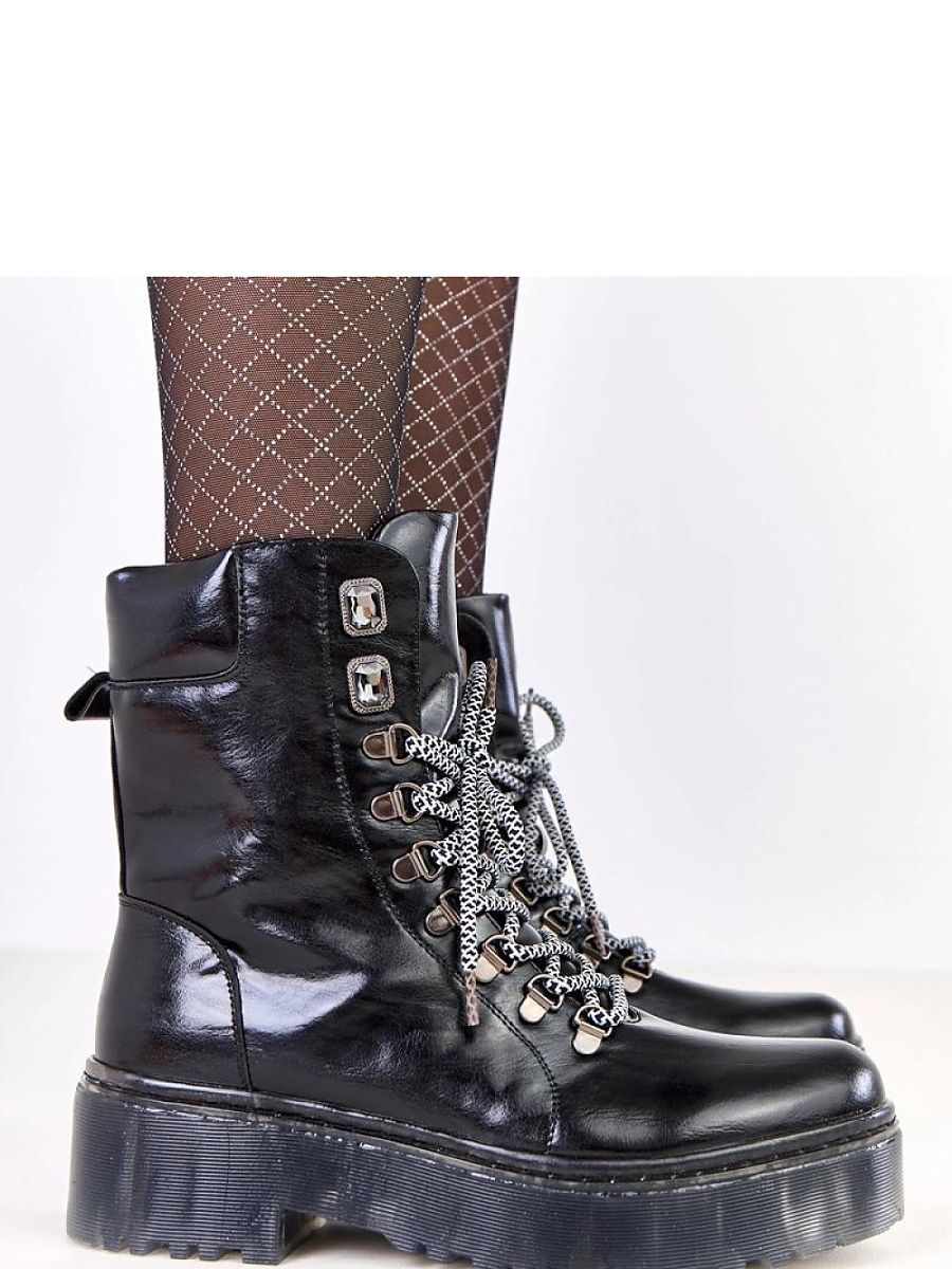Šněrovací vyšší model 219412 Solea 
