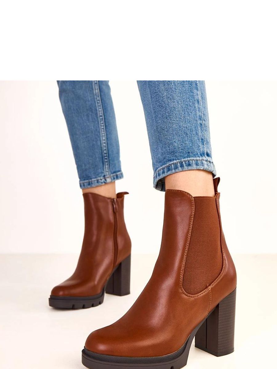 Boty na podpatku  model 220578 Solea 