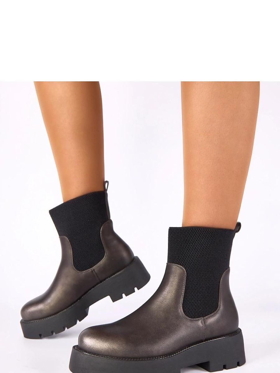 Boots model 222343 Solea 