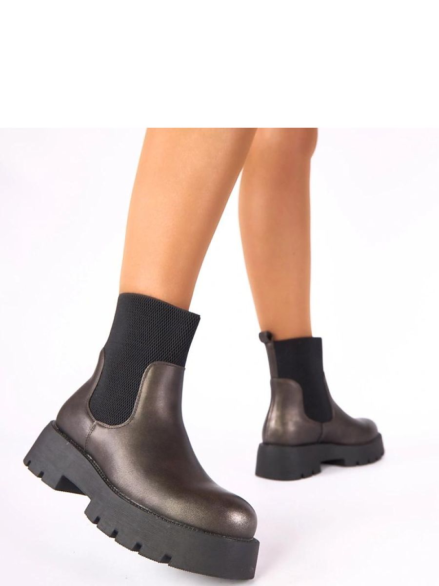 Boots model 222343 Solea 
