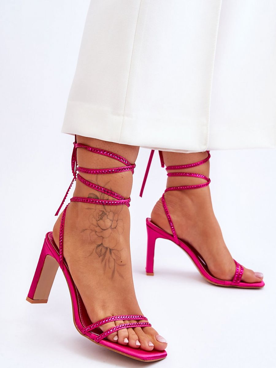 Sandály na šněrování model 179621 Step in style 
