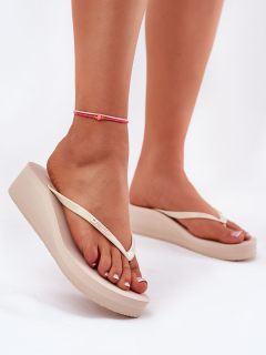 Japanese flip-flops model 212879 Step in style