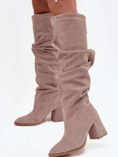 Kozačky na podpatku model 219401 Step in style